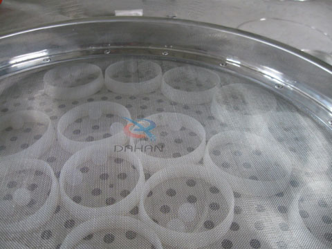 旋振篩清網裝置 旋振篩清網裝置